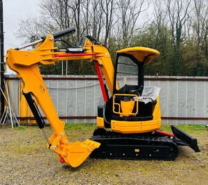 ★コマツ★KOMATSU★PC28UU-2★新品シート★油圧ショベル★ミニユンボ★ 即決価格で落札の場合は500km送料無料★下取り可能★</a></h3>
                        