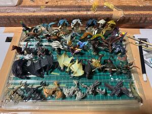 モンスターハンター図鑑 フィギュアセット 102体 貴重品 バラ売り不可 画像が全て (クリア含む）被り無し </a></h3>
                        