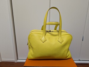 エルメス　ビクトリア　レモン色　シルバー金具、トゴ　綺麗</a></h3>
                        
                        