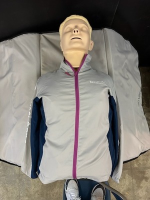 ※医療　マネキン　laerdal helping save lives 心肺蘇生　人工呼吸　トレーニング　現状渡し</a></h3>
                        
                        