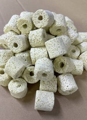 boxwater ろ材 5kg 濾過材 自社製軽量化セラミックリングろ材 吸水性抜群 多孔質 高性能 バクテリア定着 安定水質 におい抑え 追加OK</a></h3>
                        